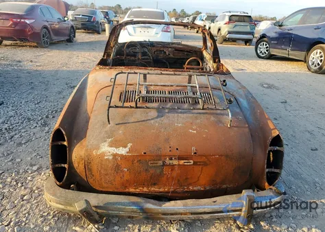 1973 Volkswagen Karmann from USA, damaged, VIN 1432806414